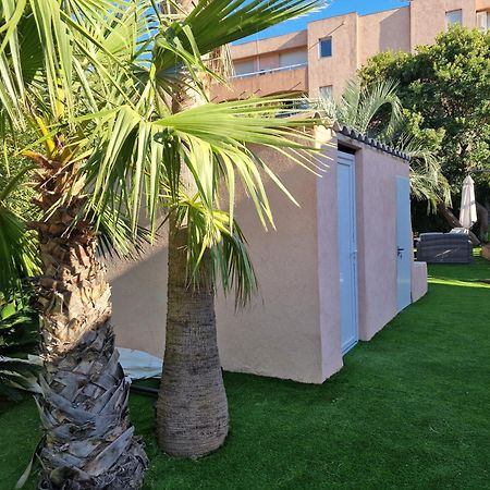 Haut De Villa A 700 Metres De La Plage, Totalement Independant Et Accessible Par Un Escalier Exterieur Sainte-Maxime Exterior photo